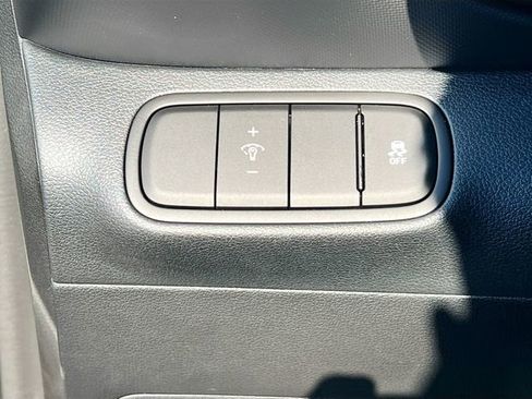 New 2026 Hyundai Venue SEL FWD image 10