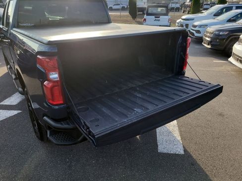Used 2021 Chevrolet Silverado 1500 LT Trail Boss w/ Bed Protection Package AWD/4WD image 11