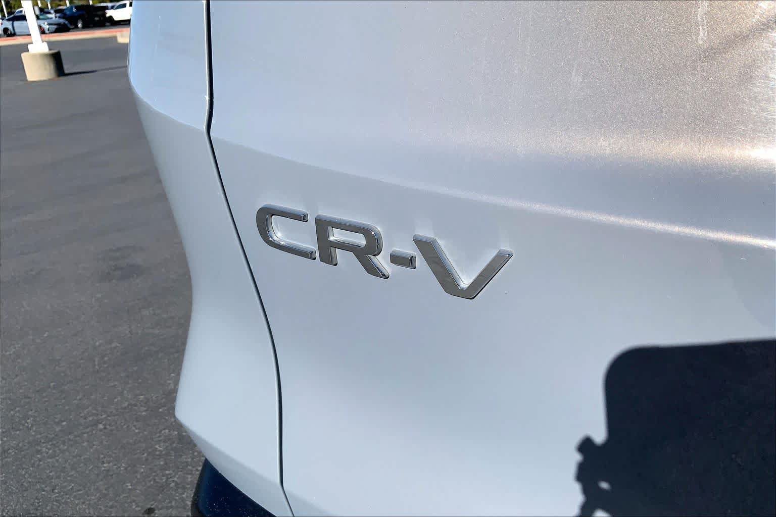 Used 2025 Honda CR-V EX image 9