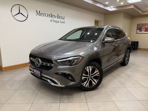 Certified 2025 Mercedes-Benz GLA 250 image 1