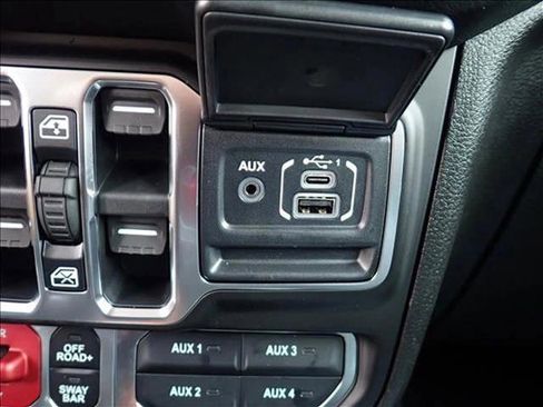 New 2026 Jeep Wrangler Unlimited Rubicon AWD/4WD image 19