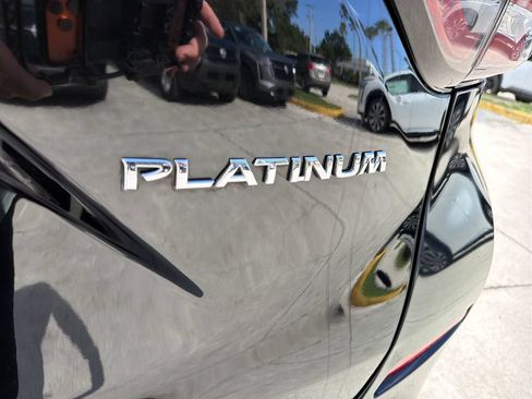 Used 2021 Nissan Murano Platinum w/ Cargo Package FWD image 11