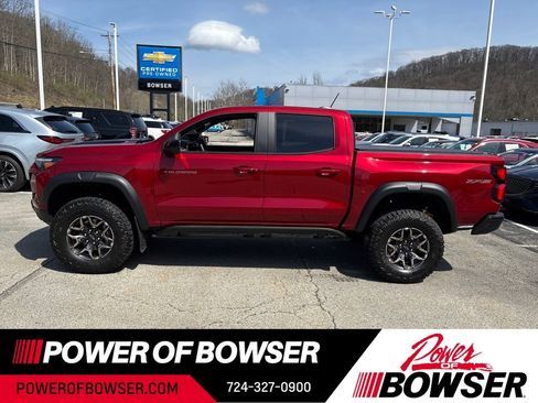 Used 2025 Chevrolet Colorado ZR2 image 2
