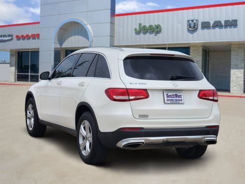 Used 2018 Mercedes-Benz GLC 300 image 4