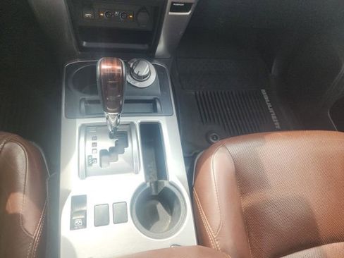 Used 2020 Toyota 4Runner Limited AWD/4WD image 18
