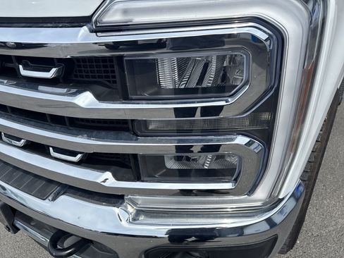 Used 2024 Ford F350 Lariat w/ Camper Package image 10