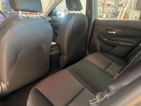 New 2026 Nissan Sentra SR w/ Floor Mat Package FWD image 31