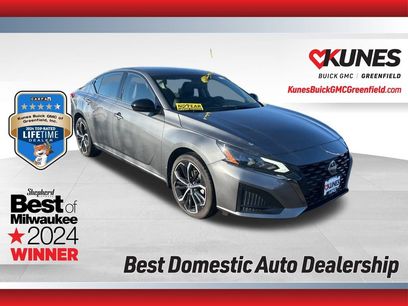 Used 2024 Nissan Altima 2.5 SR