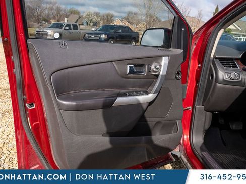 Used 2013 Ford Edge Limited w/ Driver Entry Pkg image 16