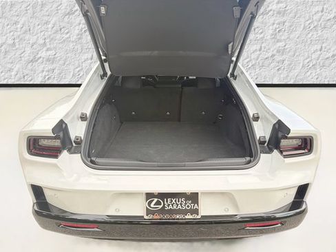 Used 2024 Dodge Charger Daytona Scat Pack w/ Plus Group AWD/4WD image 12