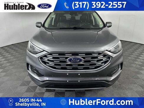 Used 2022 Ford Edge Titanium AWD/4WD image 3