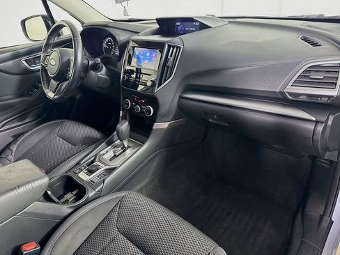 Used 2020 Subaru Forester Premium AWD/4WD image 36