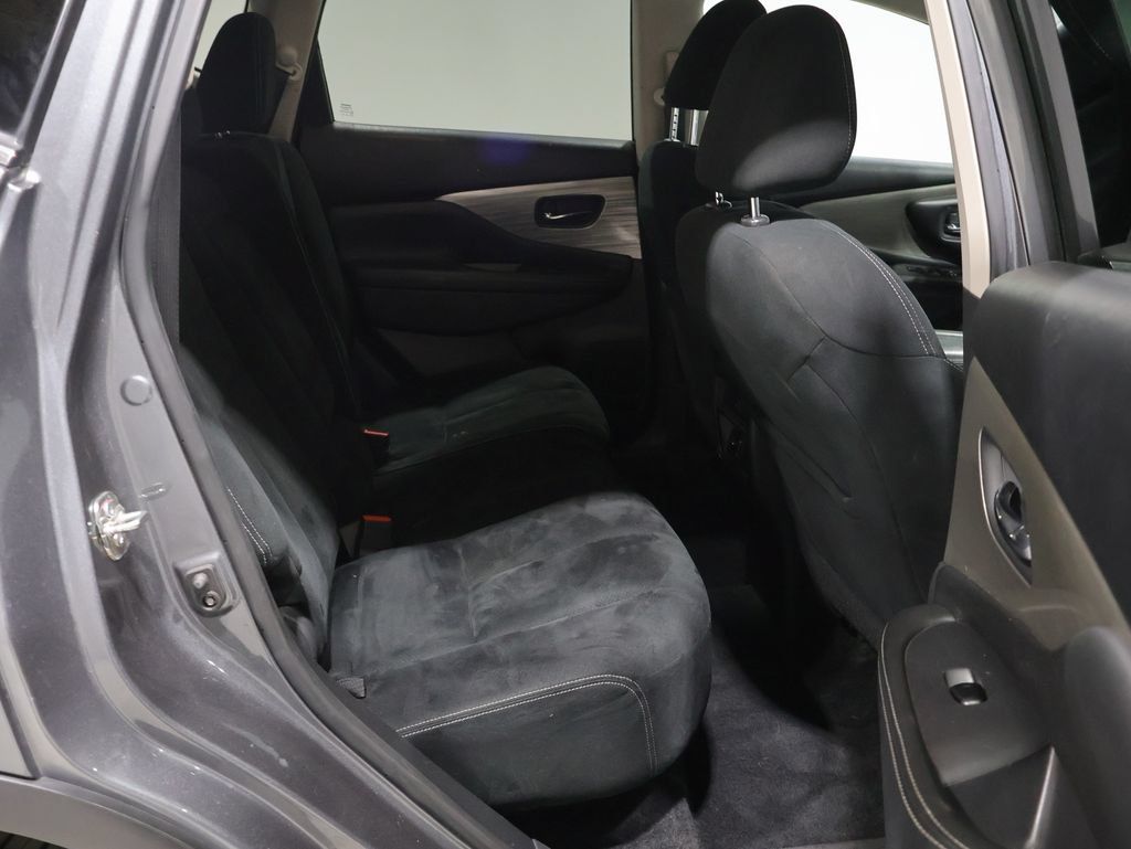 Used 2018 Nissan Murano SV AWD/4WD image 24