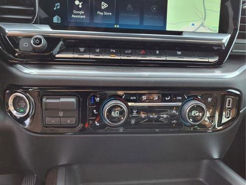 New 2026 Chevrolet Silverado 3500 High Country w/ High Country Premium Package AWD/4WD image 17