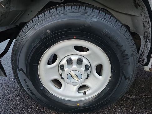 Used 2020 Chevrolet Express 2500 w/ Safety Package image 24