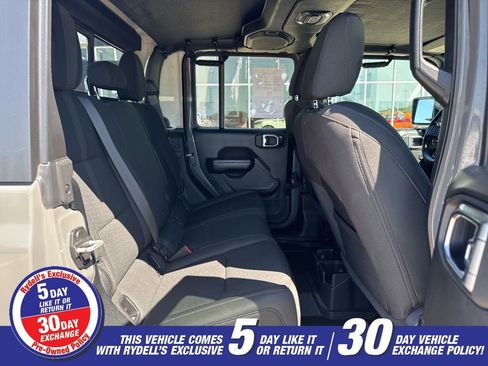 Used 2021 Jeep Gladiator Sport AWD/4WD image 29