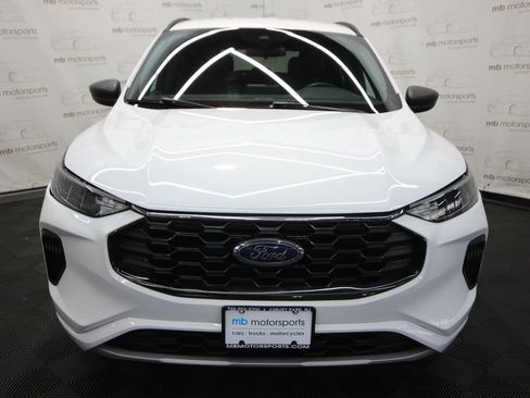 Used 2023 Ford Escape ST-Line AWD/4WD image 12