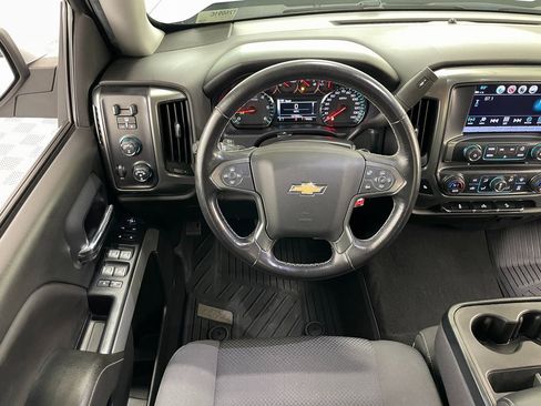 Certified 2019 Chevrolet Silverado 1500 LT w/ All Star Edition image 22