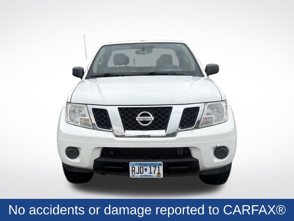 Used 2016 Nissan Frontier SV AWD/4WD image 2