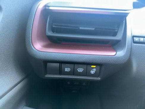 New 2026 Toyota Prius Plug-In Hybrid FWD image 23
