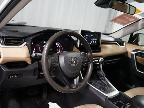 Used 2024 Toyota RAV4 XLE image 7