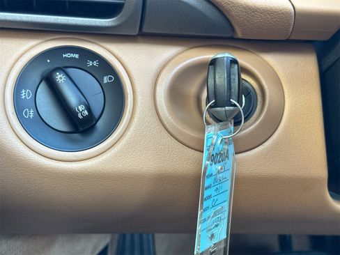 Used 2008 Porsche 911 Carrera image 28