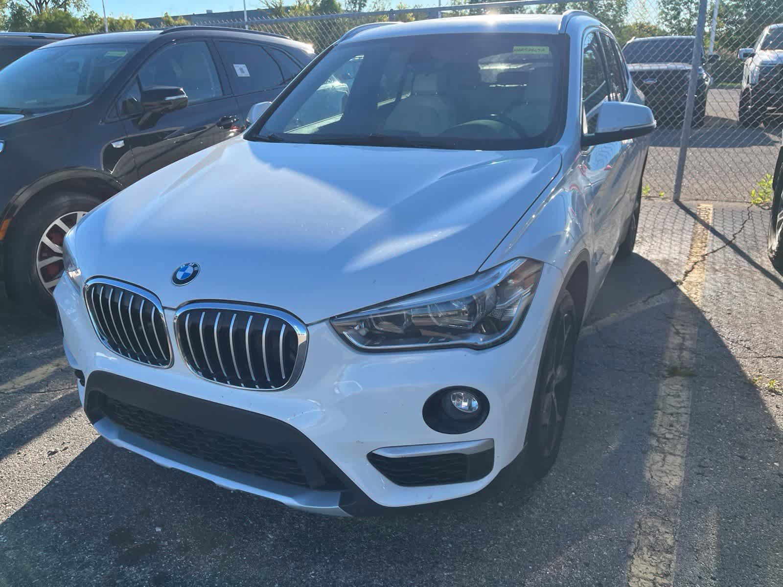 Used 2017 BMW X1 xDrive28i AWD/4WD image 4