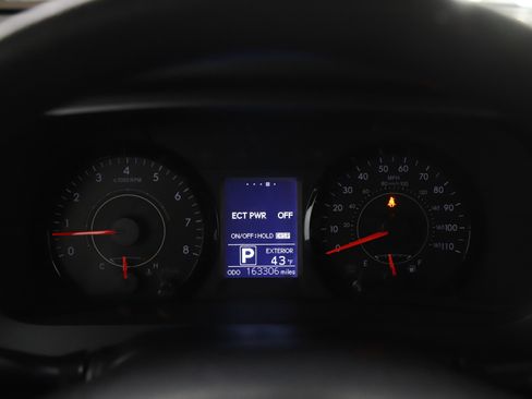 Used 2017 Toyota Sienna LE image 27