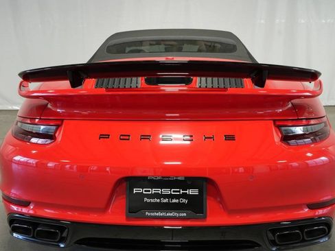 Used 2019 Porsche 911 Turbo image 43