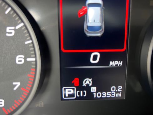 Used 2025 Subaru Crosstrek 2.0i AWD/4WD image 20
