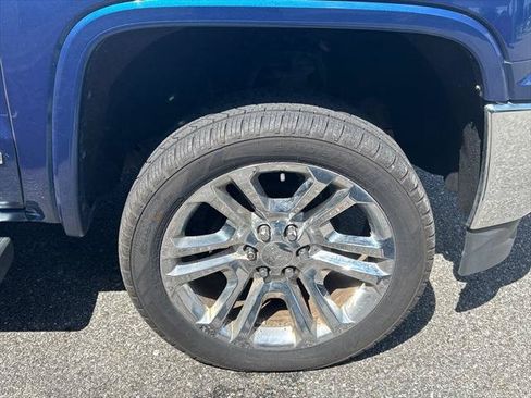 Used 2016 GMC Sierra 1500 SLT w/ SLT Preferred Package AWD/4WD image 9