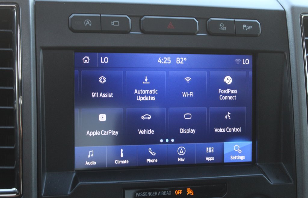 Used 2019 Ford F150 Raptor w/ Equipment Group 802A Luxury AWD/4WD image 21