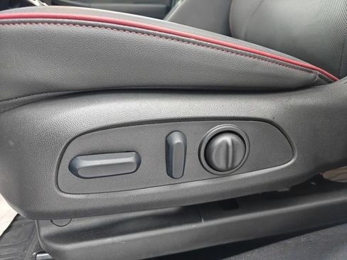 Certified 2026 Chevrolet TrailBlazer RS w/ Convenience Package image 17