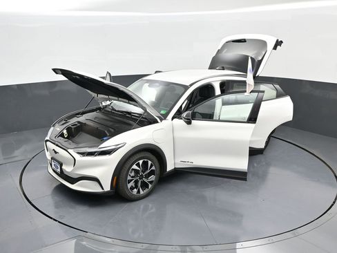 New 2025 Ford Mustang Mach-E Select image 51