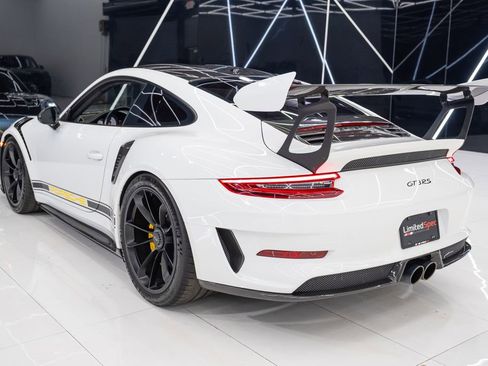 Used 2019 Porsche 911 GT3 RS image 17