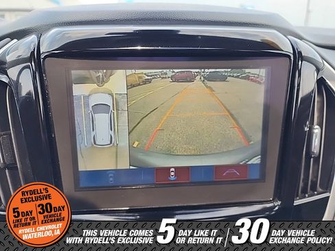 Certified 2019 Chevrolet Traverse Premier w/ Driver Confidence II Package image 38