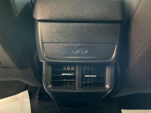 Used 2025 Chevrolet Equinox LT image 14