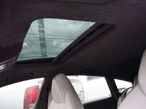 Used 2014 Audi RS 7 Prestige w/ Carbon-Optic Package image 24