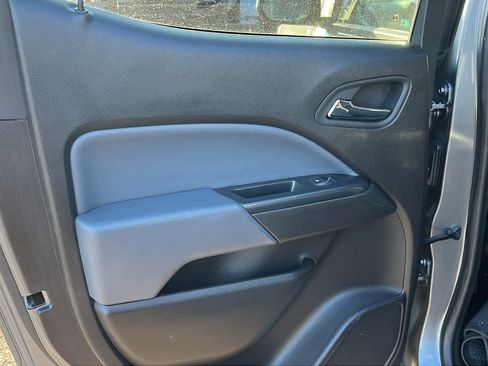 Used 2018 Chevrolet Colorado Z71 image 24