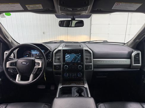 Used 2017 Ford F350 Lariat AWD/4WD image 13