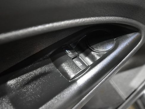 Used 2017 Ford Transit Connect XL image 11