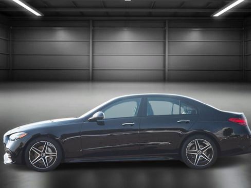 Used 2025 Mercedes-Benz C 300 4MATIC Sedan image 8