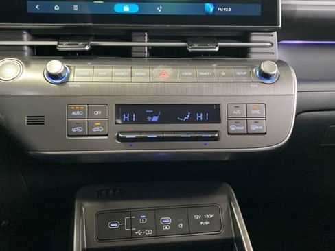 New 2026 Hyundai Kona SEL Premium image 17