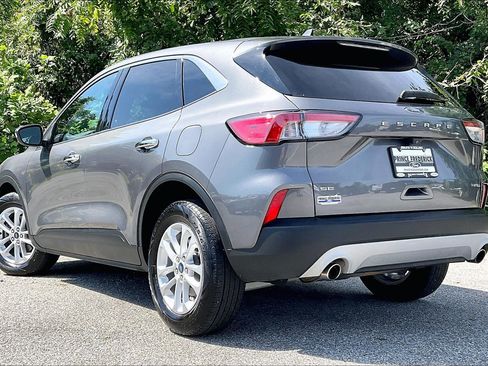 Certified 2021 Ford Escape SE AWD/4WD image 12