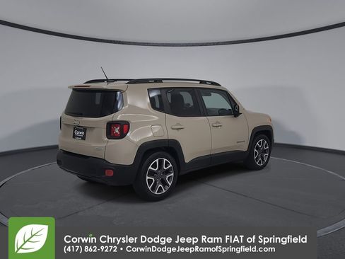 Used 2016 Jeep Renegade Latitude image 15