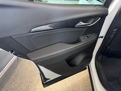 Used 2023 Buick Envision Essence w/ Sport Touring Package image 12