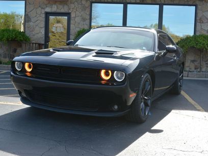 Used 2016 Dodge Challenger SXT Plus