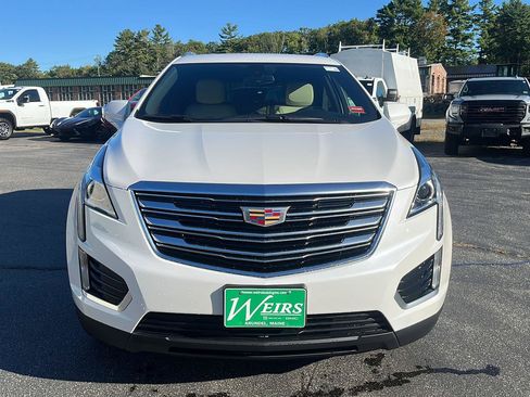 Used 2018 Cadillac XT5 AWD image 2