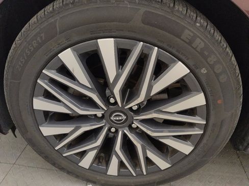 Used 2024 Nissan Altima 2.5 SV image 31