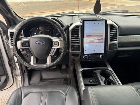 Used 2017 Ford F250 Platinum w/ Platinum Ultimate Package AWD/4WD image 13